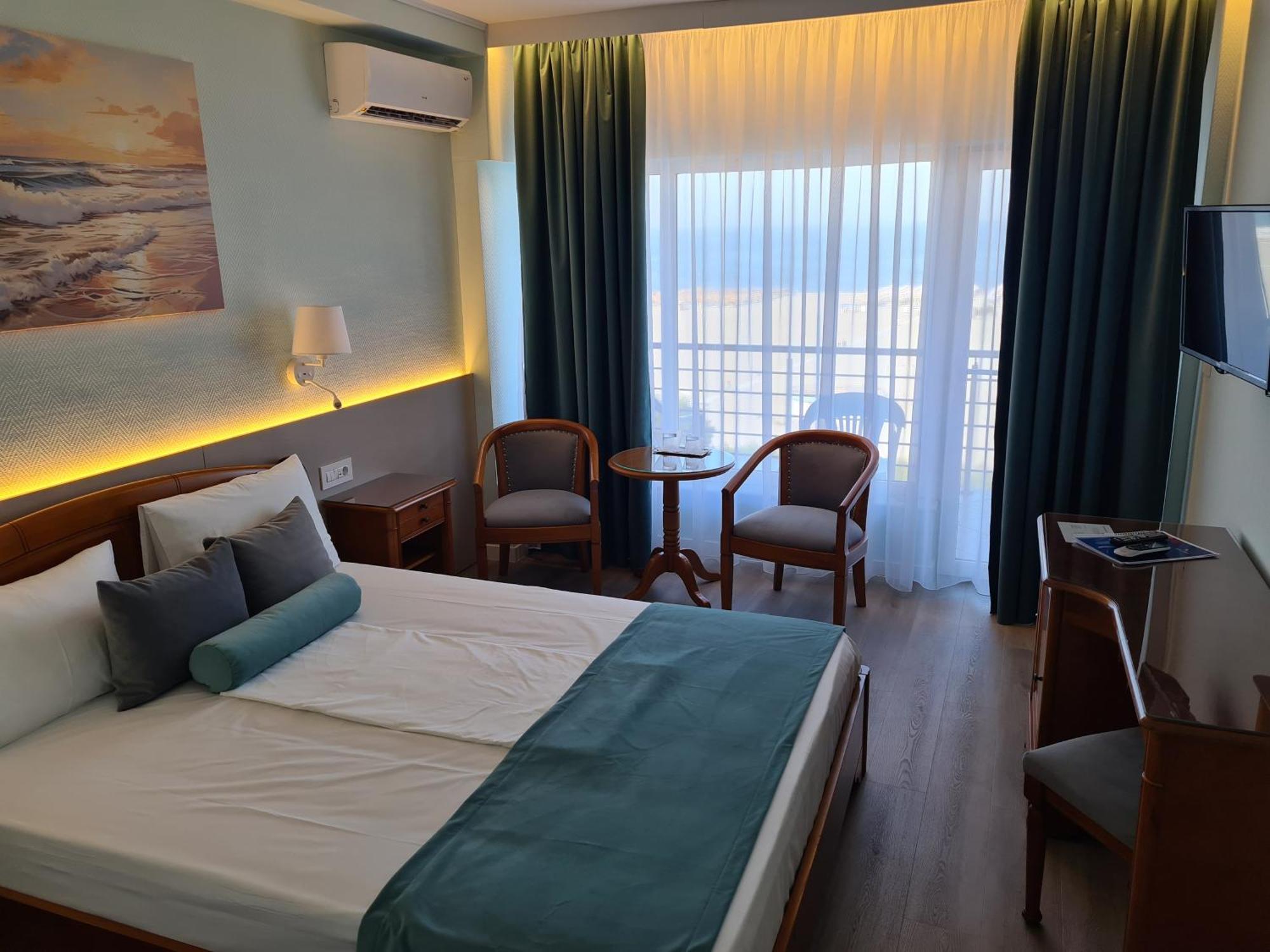 Hotel Comandor Mamaja Zewnętrze zdjęcie