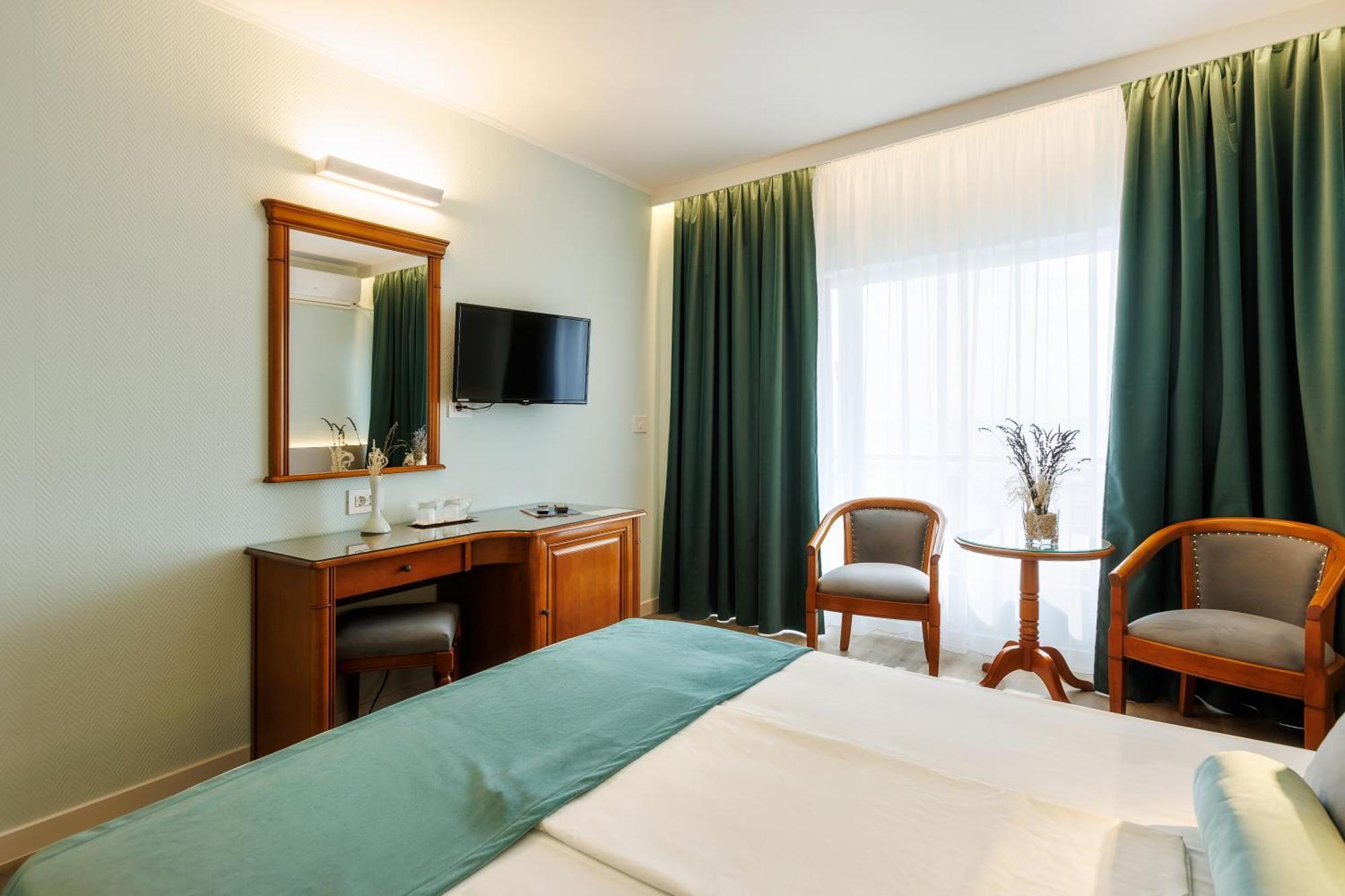 Hotel Comandor Mamaja Zewnętrze zdjęcie