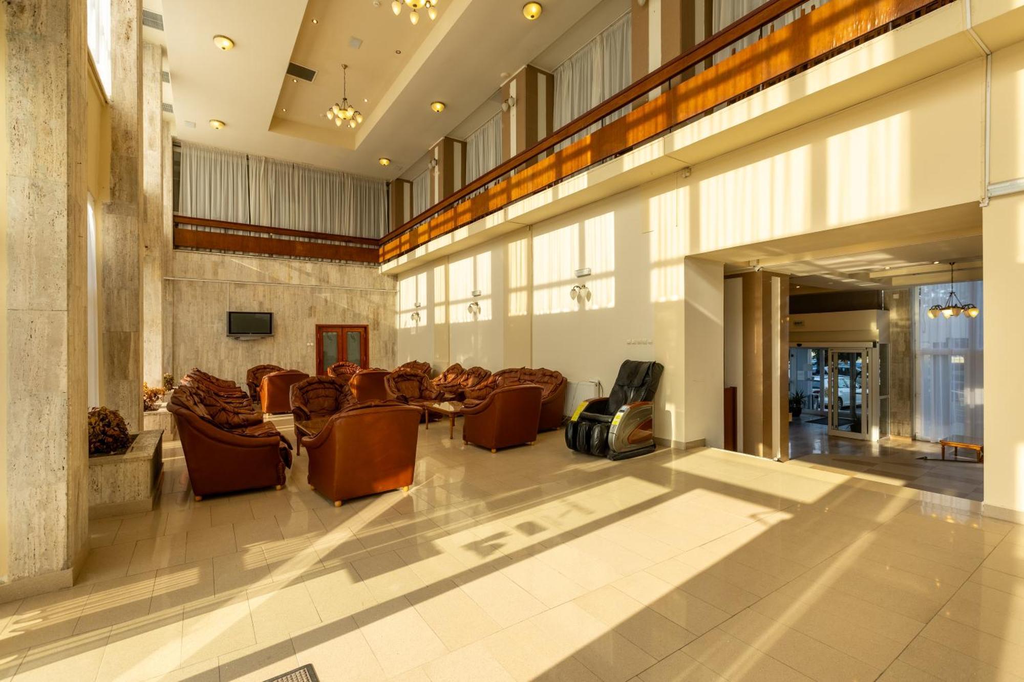 Hotel Comandor Mamaja Zewnętrze zdjęcie