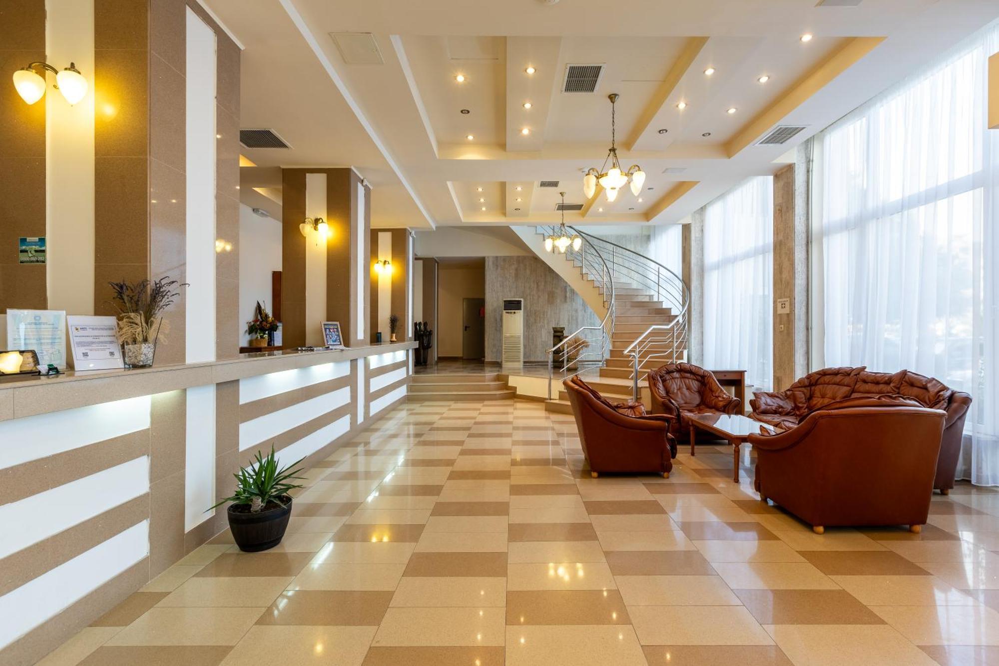 Hotel Comandor Mamaja Zewnętrze zdjęcie