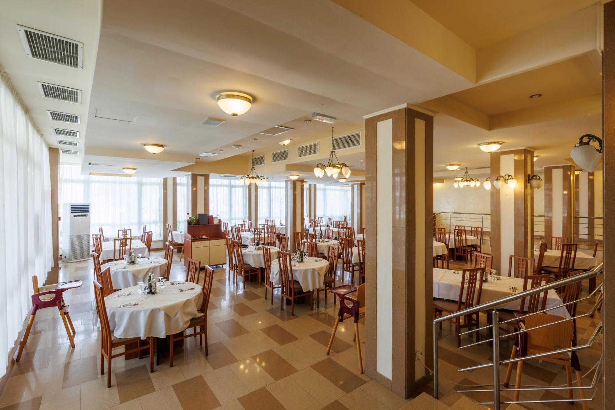 Hotel Comandor Mamaja Zewnętrze zdjęcie